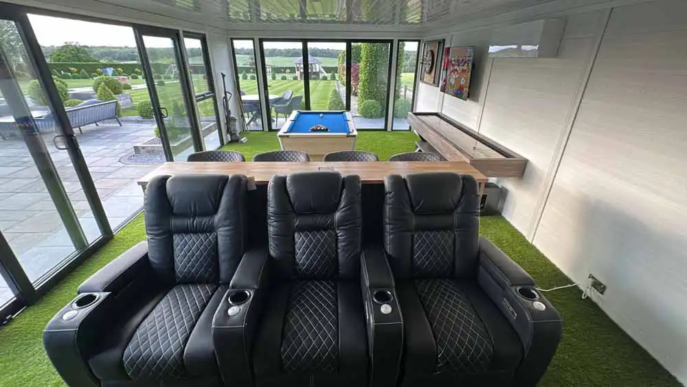 Garden games and entertainment room