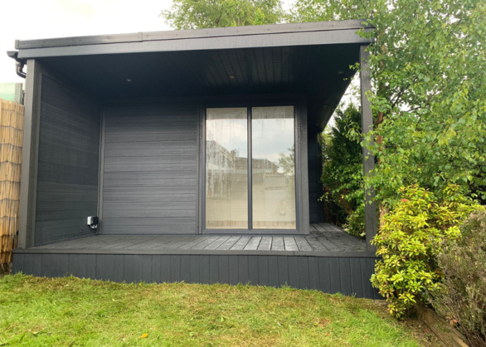 Dark Grey Garden Build With Bespoke Composite Deck Steps (7)