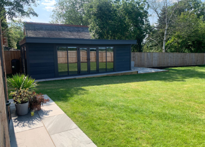 Dark Grey Garden Room (10)